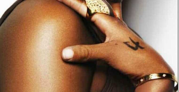 Celebrities with Single Chinese Character Tattoos - Mary J. Blige